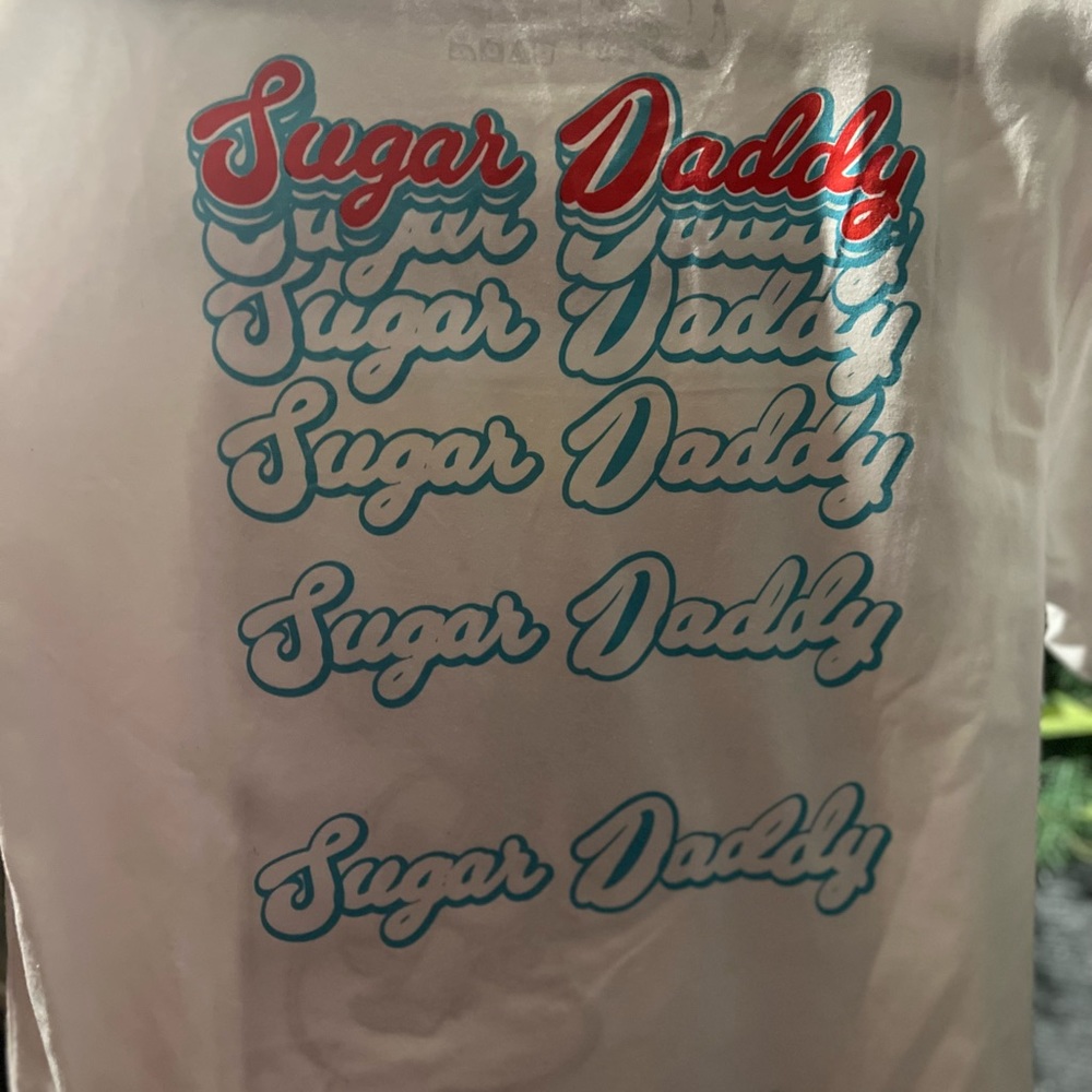 Designer Tee - Picture 2 of 4